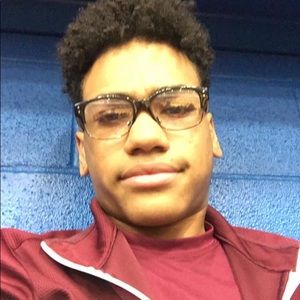 Meet your Posher, Cameron